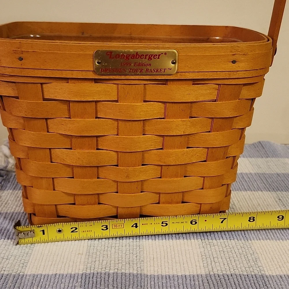 Longaberger 1999 Dresden Tour Basket with protector